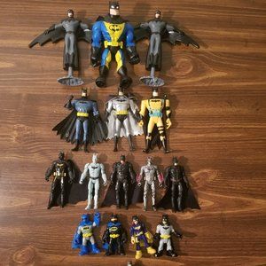 DC COMICS BATMAN ACTION FIGURES LOT OF 16
